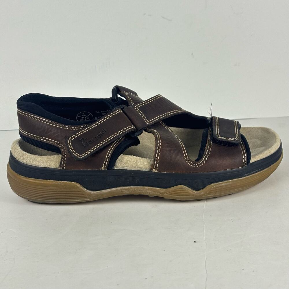 Vintage Y2K Dr Martens 8B38 brown leather strap sandals womens size 7 Deadstock